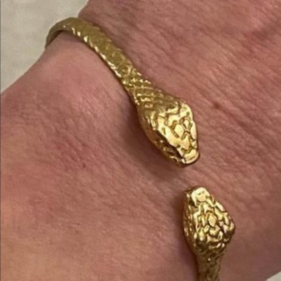 Egyptian revival solid brass double snake head cuff, bangle - Picture 2 of 4